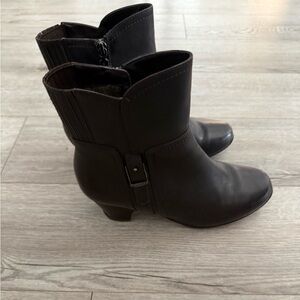 Blondo brown leather Ankle Boots